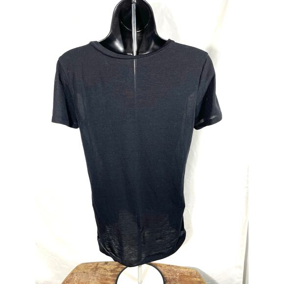 Johnny Cash Man in Black Graphic T-Shirt XS - Picture 2 of 6